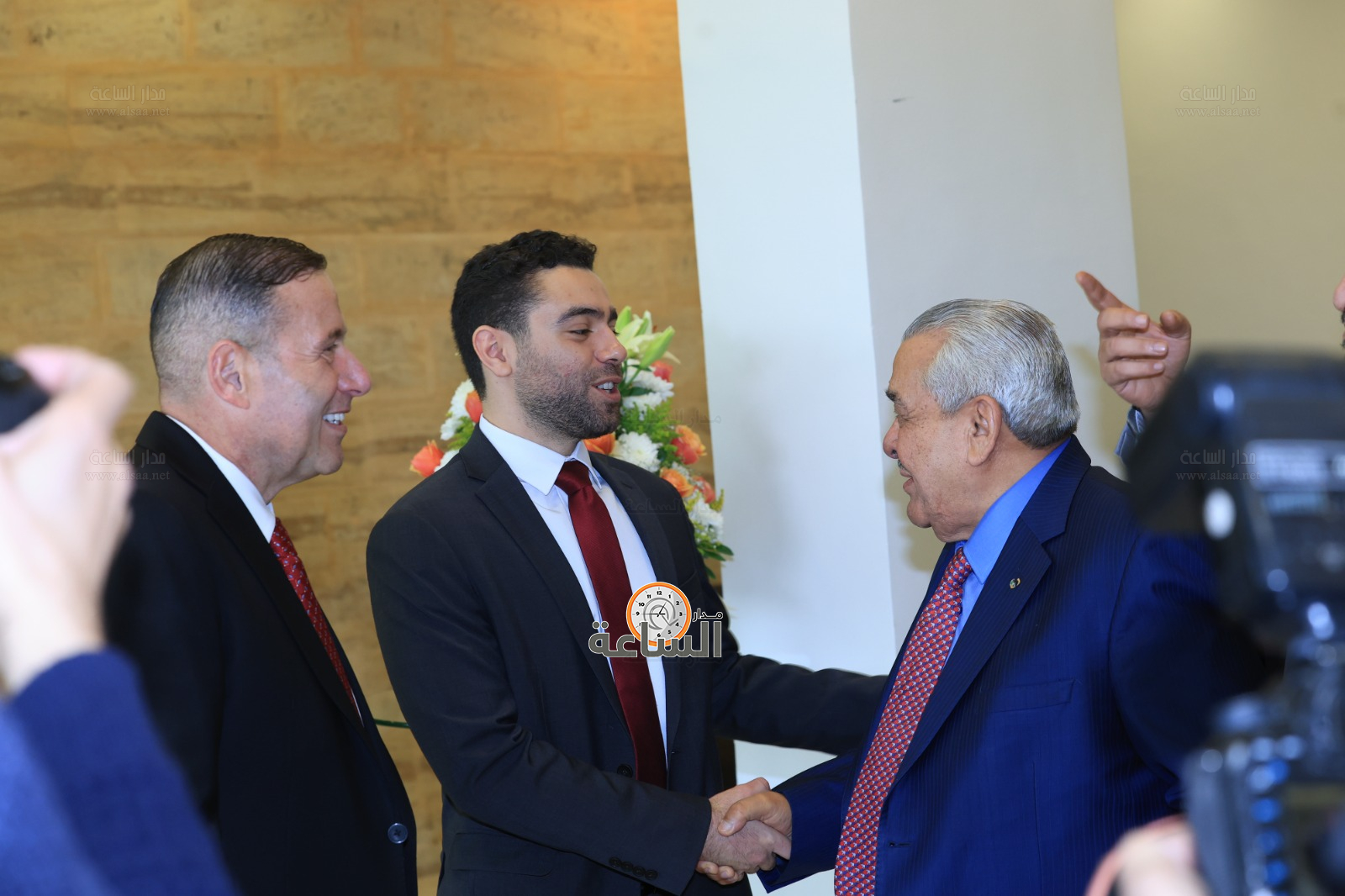 Madar Al-Saa Images 0.7197209480939883