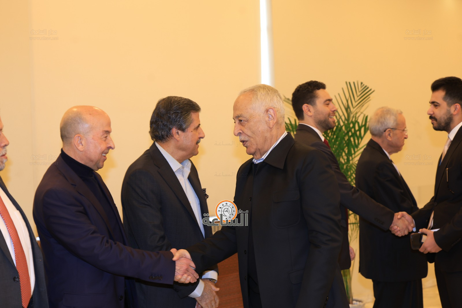 Madar Al-Saa Images 0.49204241947364147