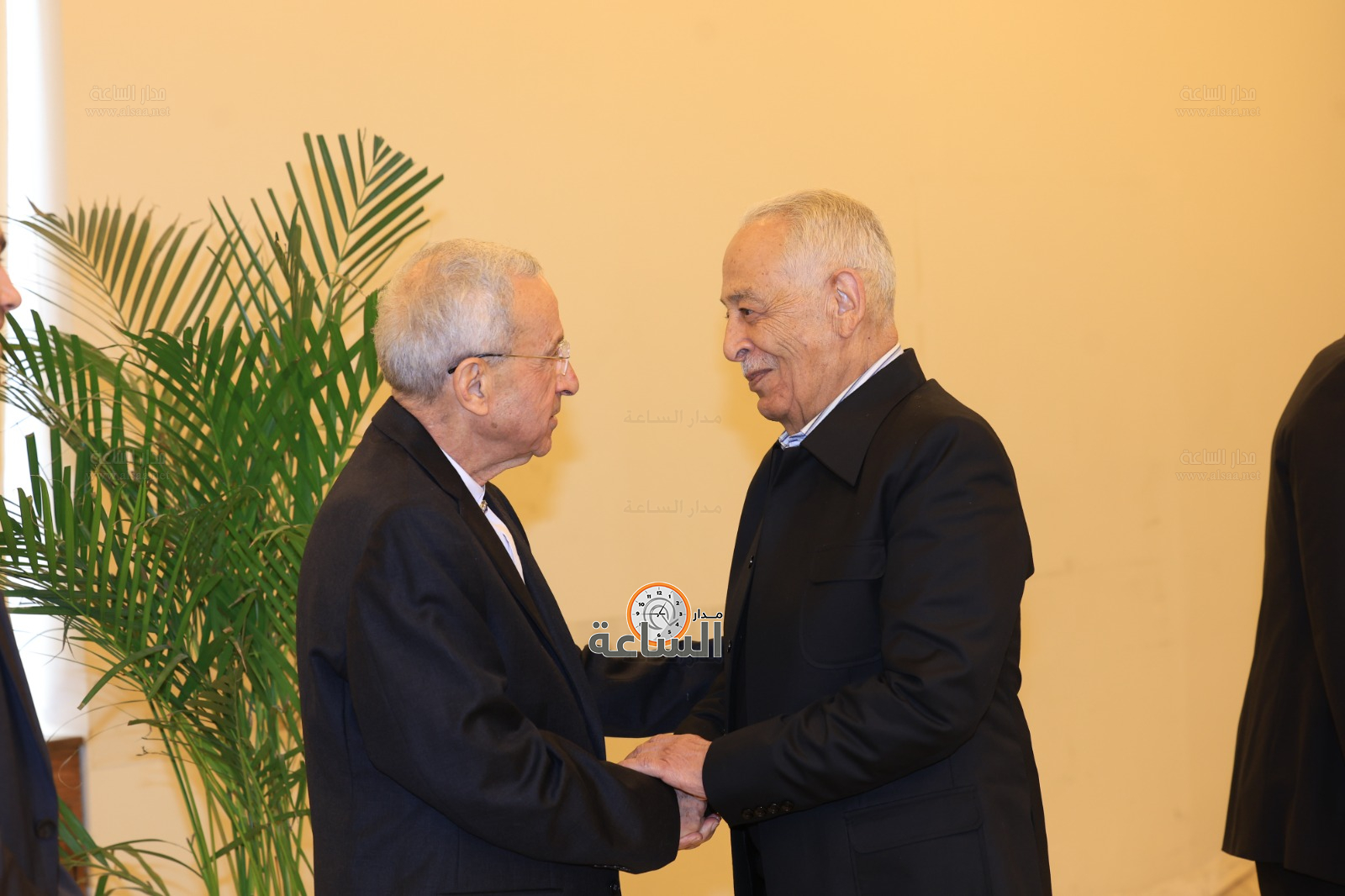 Madar Al-Saa Images 0.3627790245056981