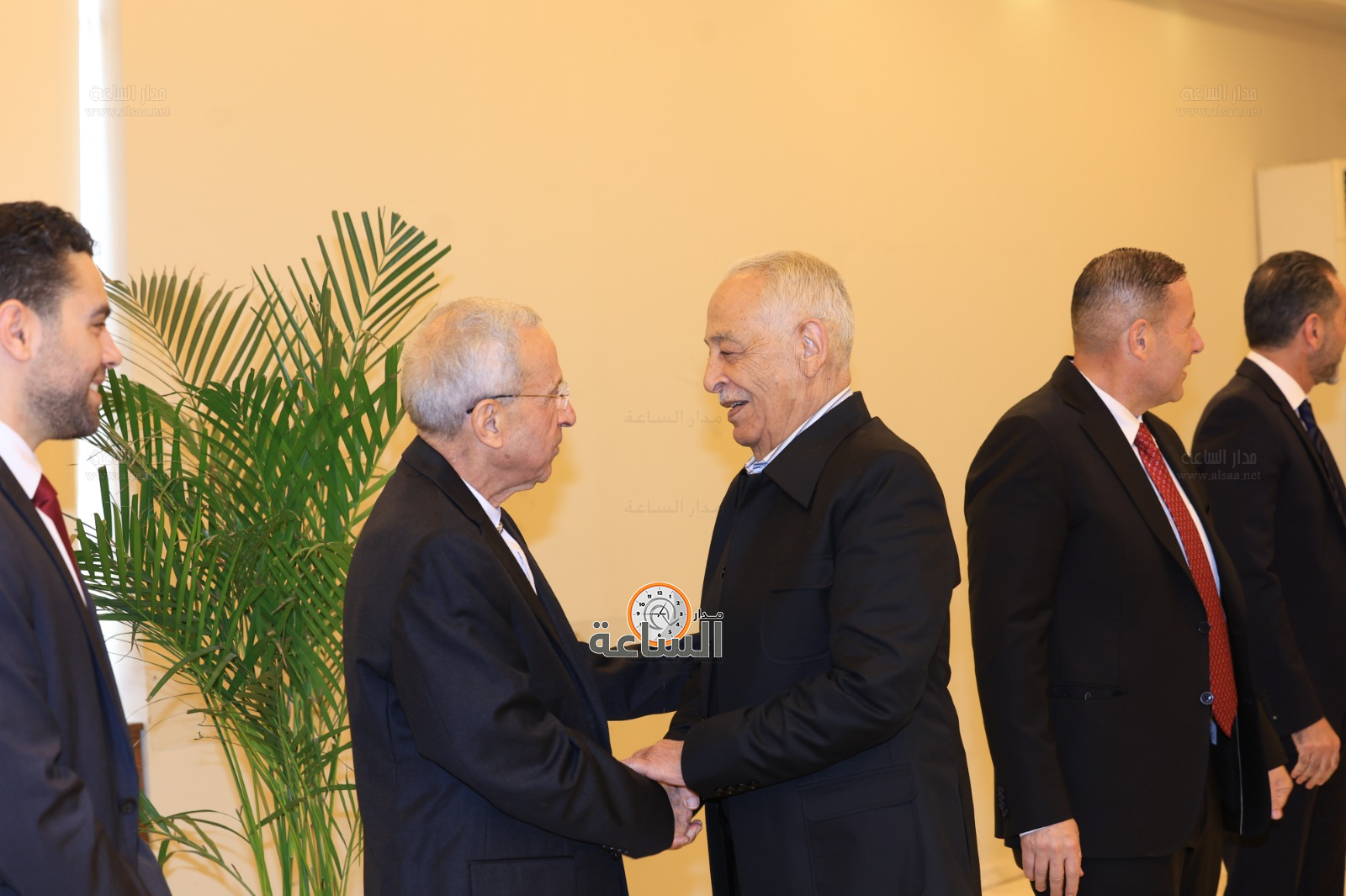 Madar Al-Saa Images 0.25172004415261884