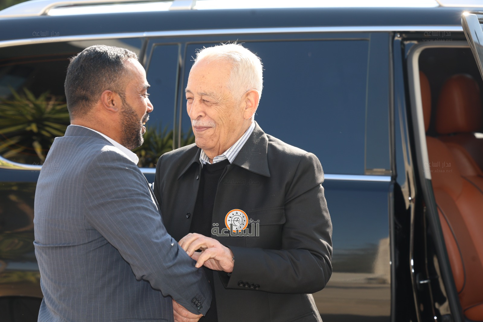 Madar Al-Saa Images 0.7537210673799325