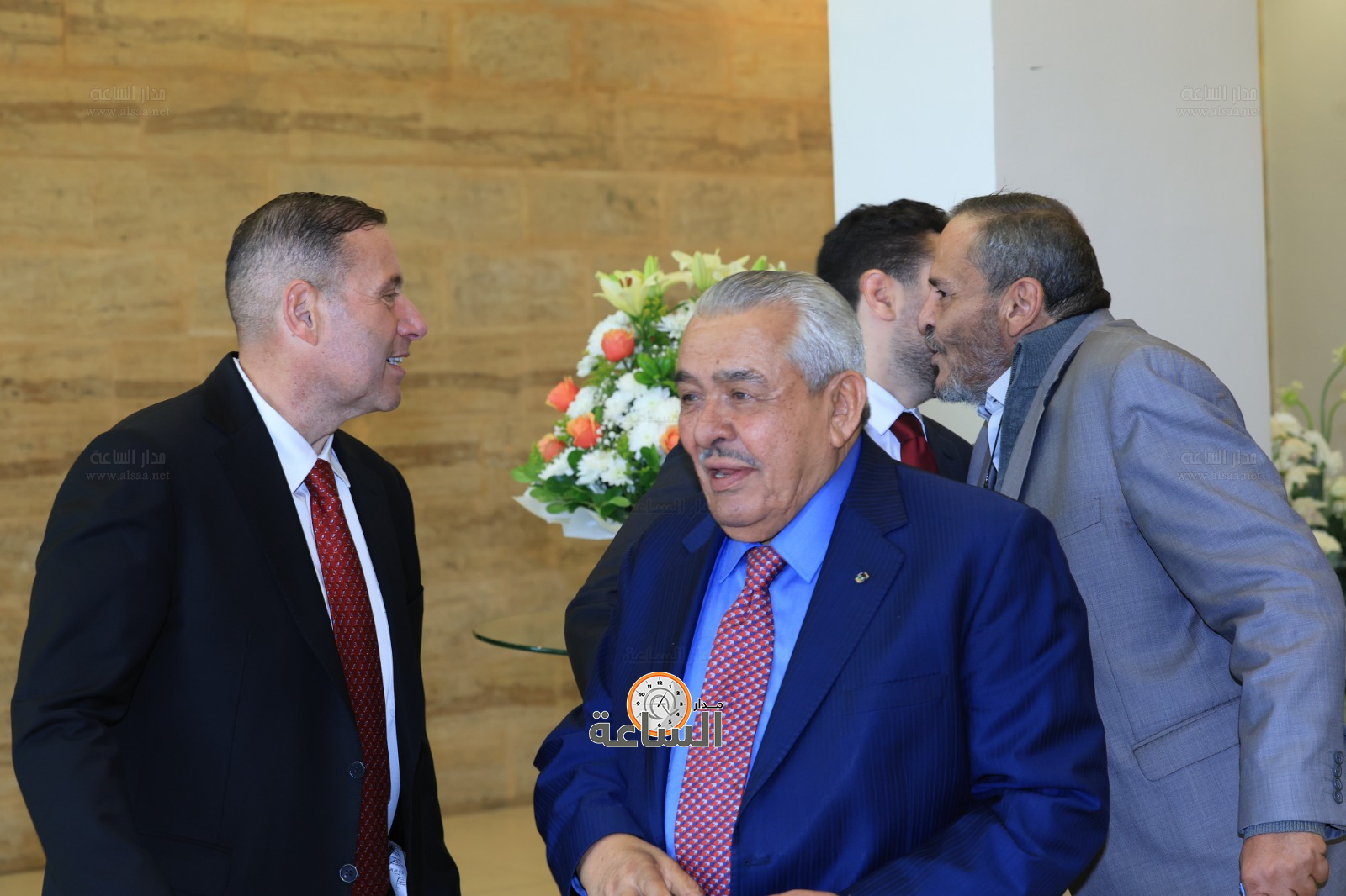 Madar Al-Saa Images 0.5833455710105626