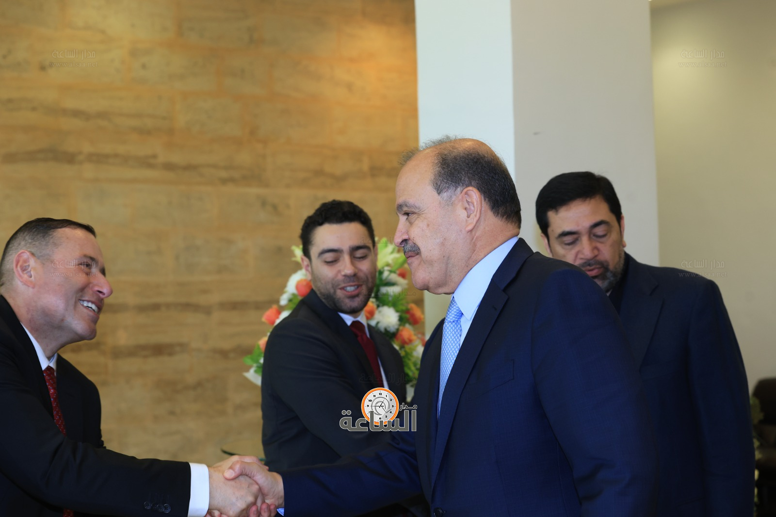 Madar Al-Saa Images 0.8924041168653352