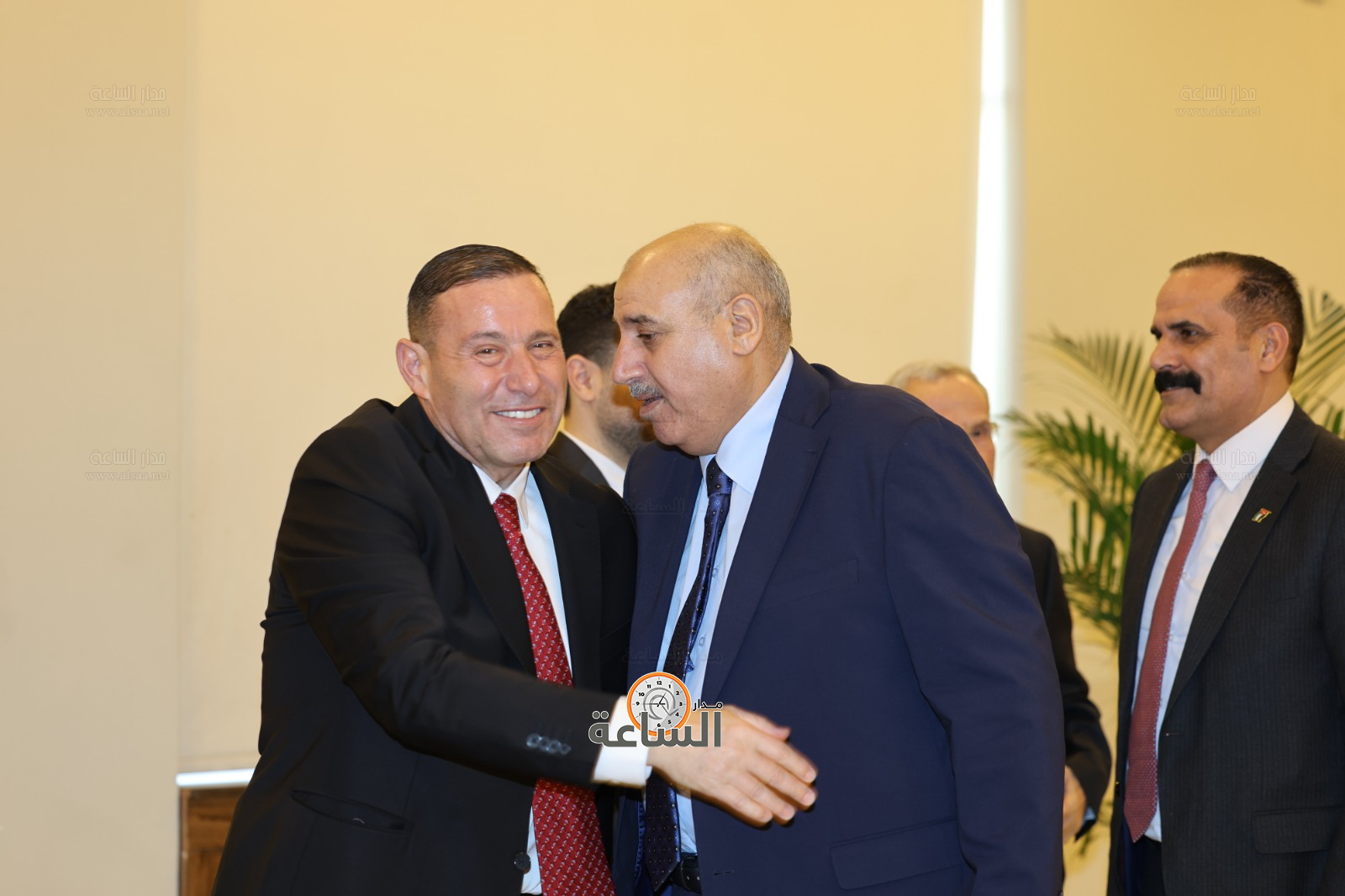 Madar Al-Saa Images 0.13583458206435006