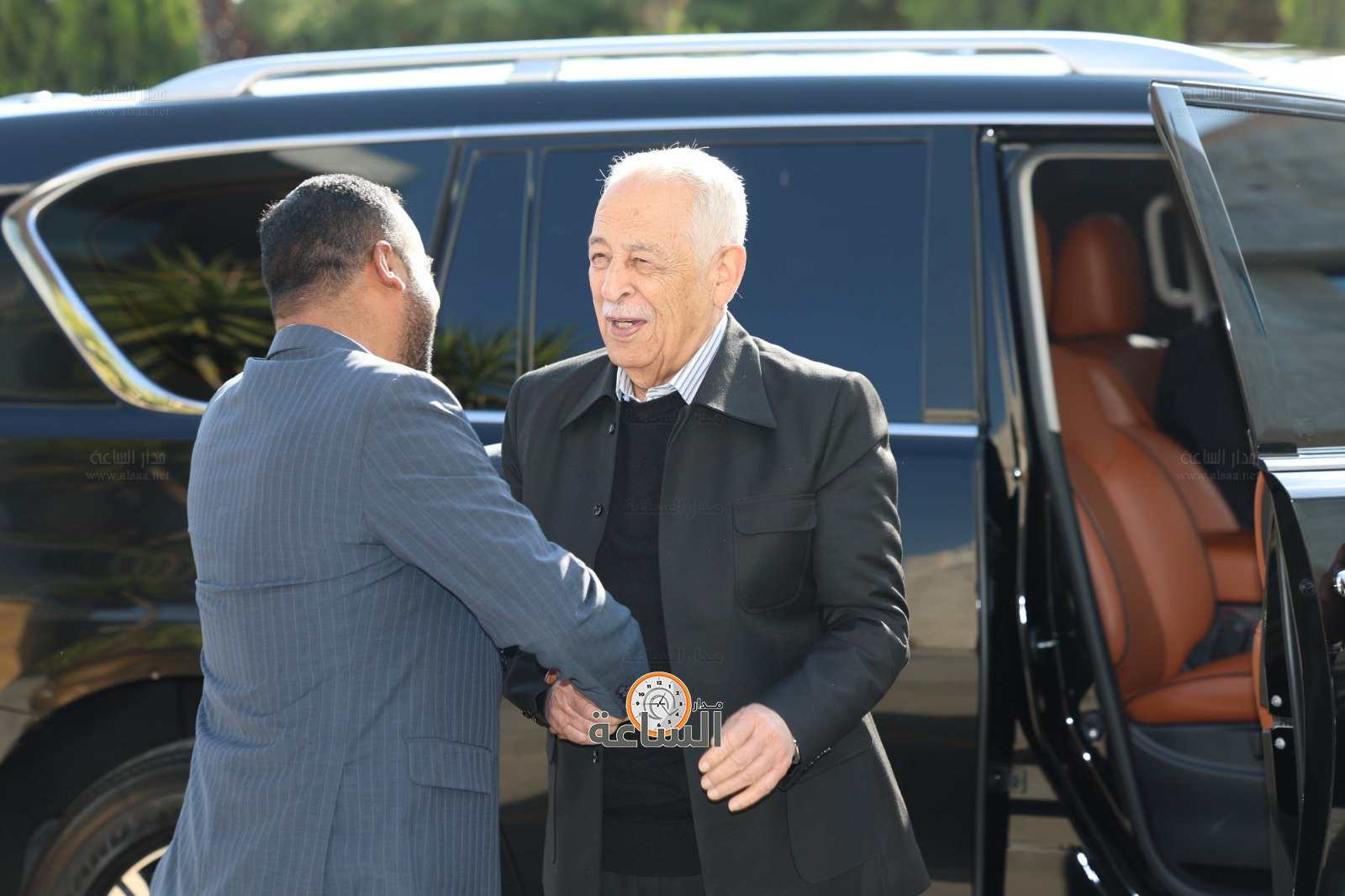 Madar Al-Saa Images 0.9609005352907136