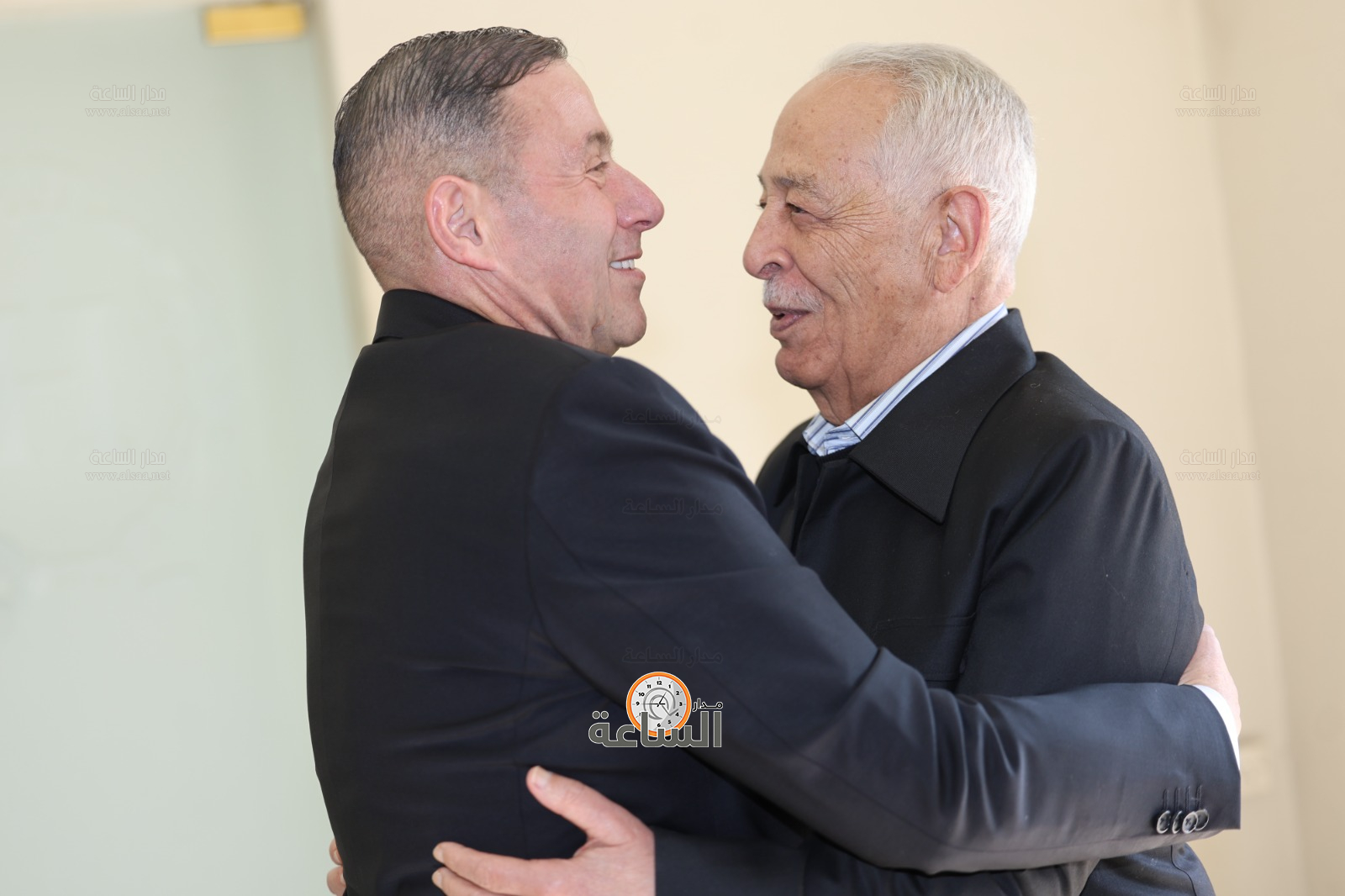 Madar Al-Saa Images 0.39290346710594437