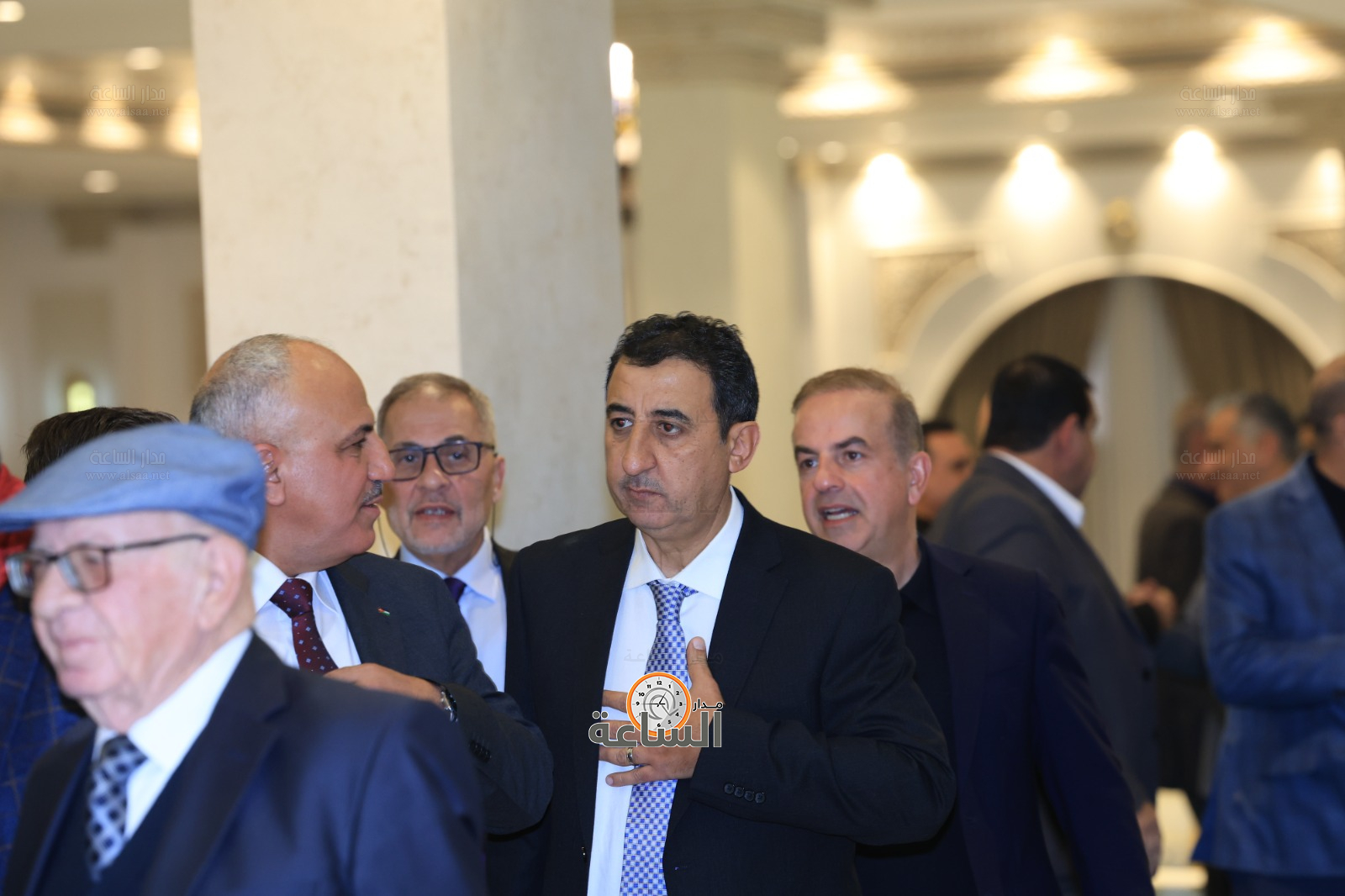 Madar Al-Saa Images 0.5597662174204117