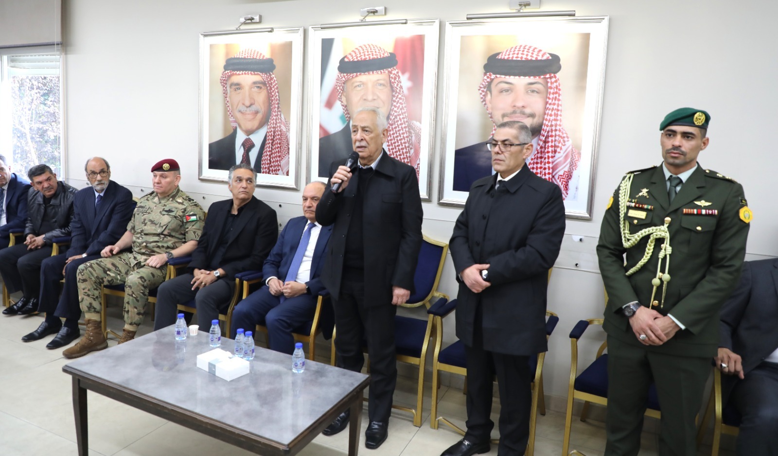 Madar Al-Saa Images 0.23289633290712897