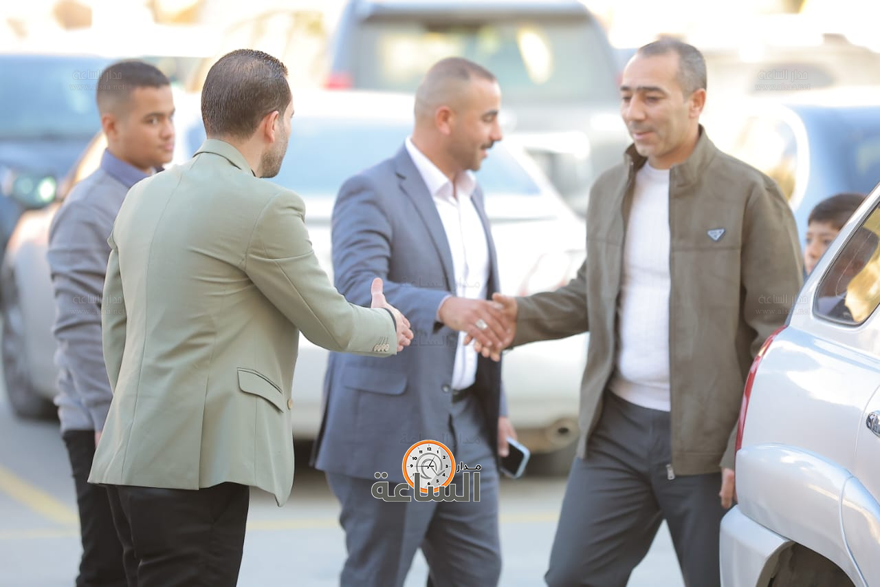 Madar Al-Saa Images 0.4999703087212606