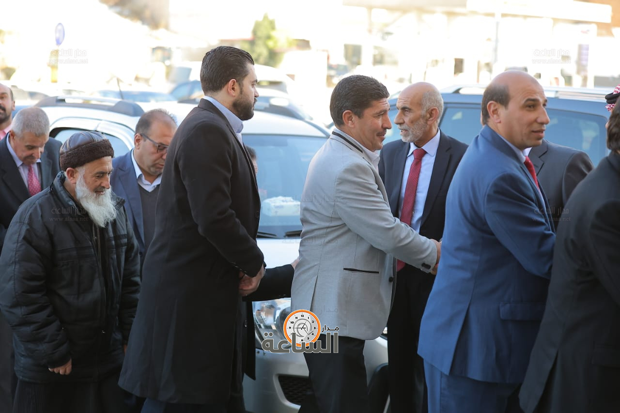 Madar Al-Saa Images 0.05557523345877724