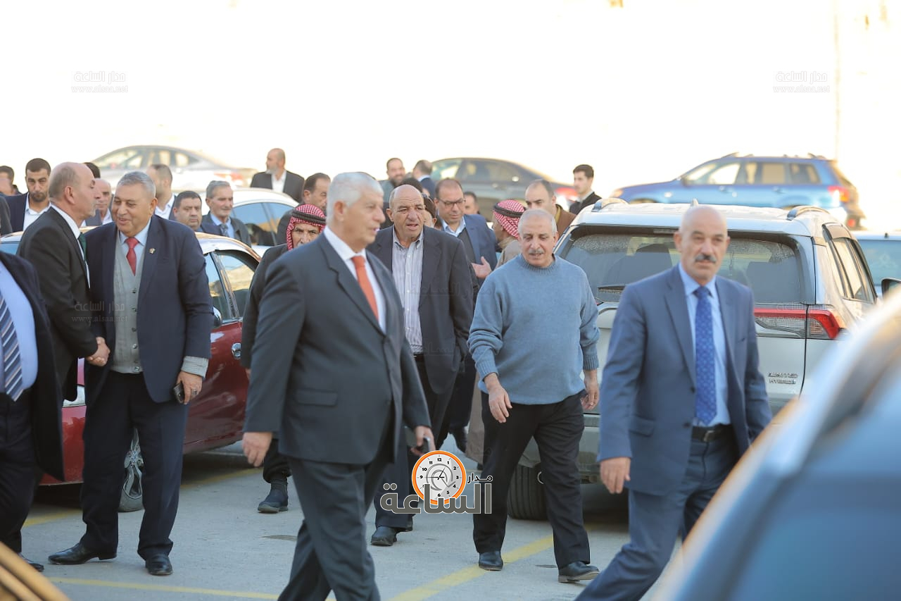 Madar Al-Saa Images 0.953043704017501