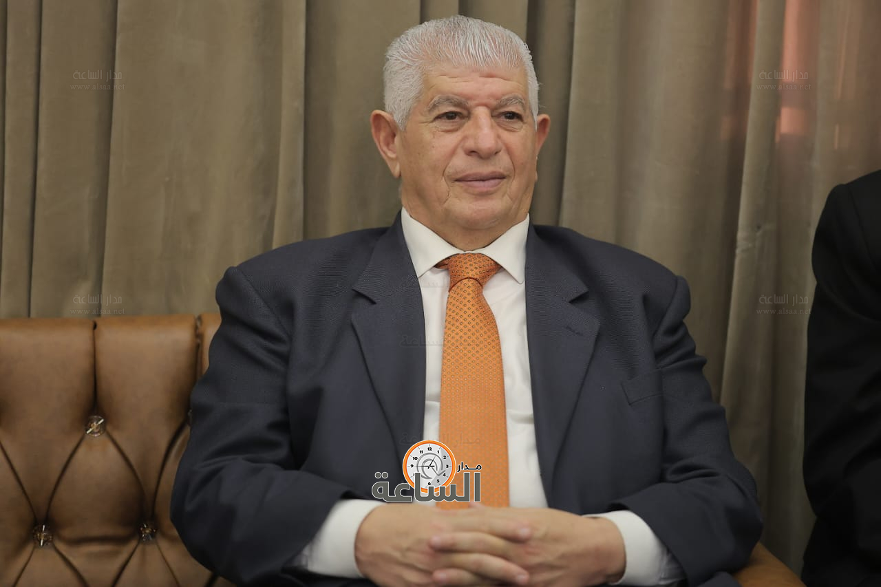 Madar Al-Saa Images 0.4949483378088029