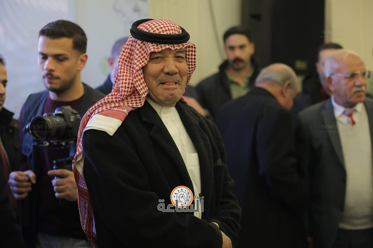 Madar Al-Saa Images 0.3856640414318513