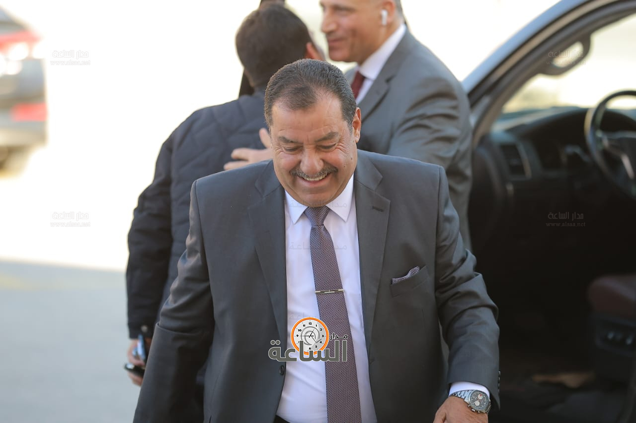 Madar Al-Saa Images 0.05624607635381329