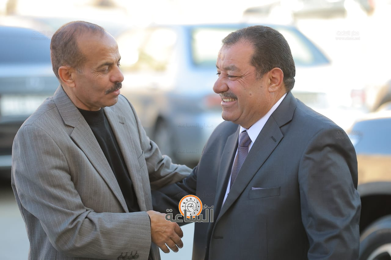 Madar Al-Saa Images 0.03733373130094042