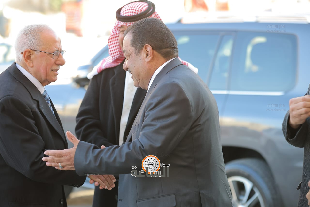 Madar Al-Saa Images 0.16192888627917257