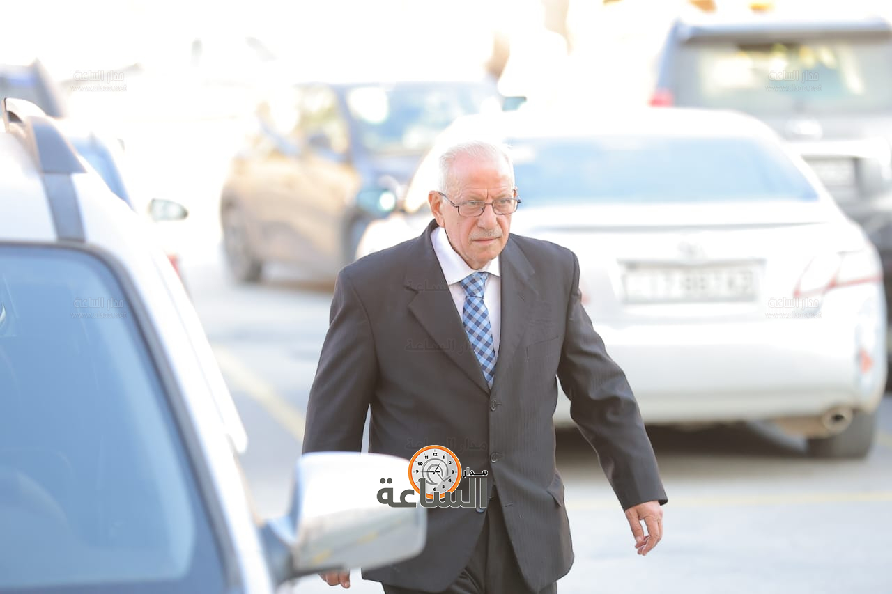 Madar Al-Saa Images 0.41355784766624804