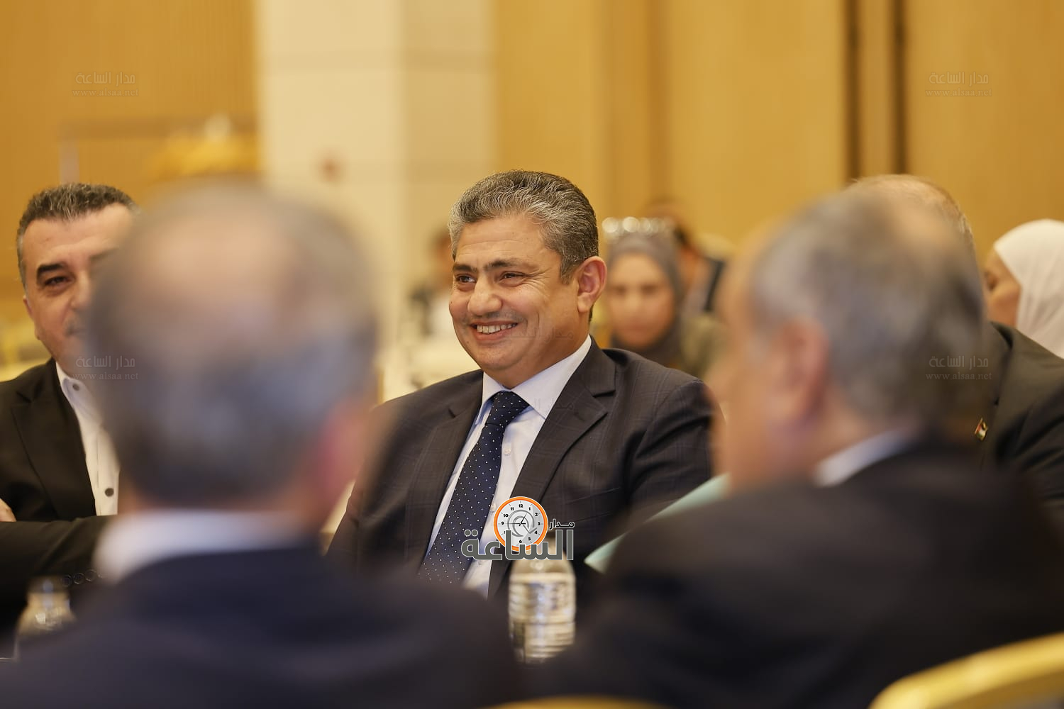 Madar Al-Saa Images 0.3729522163121838