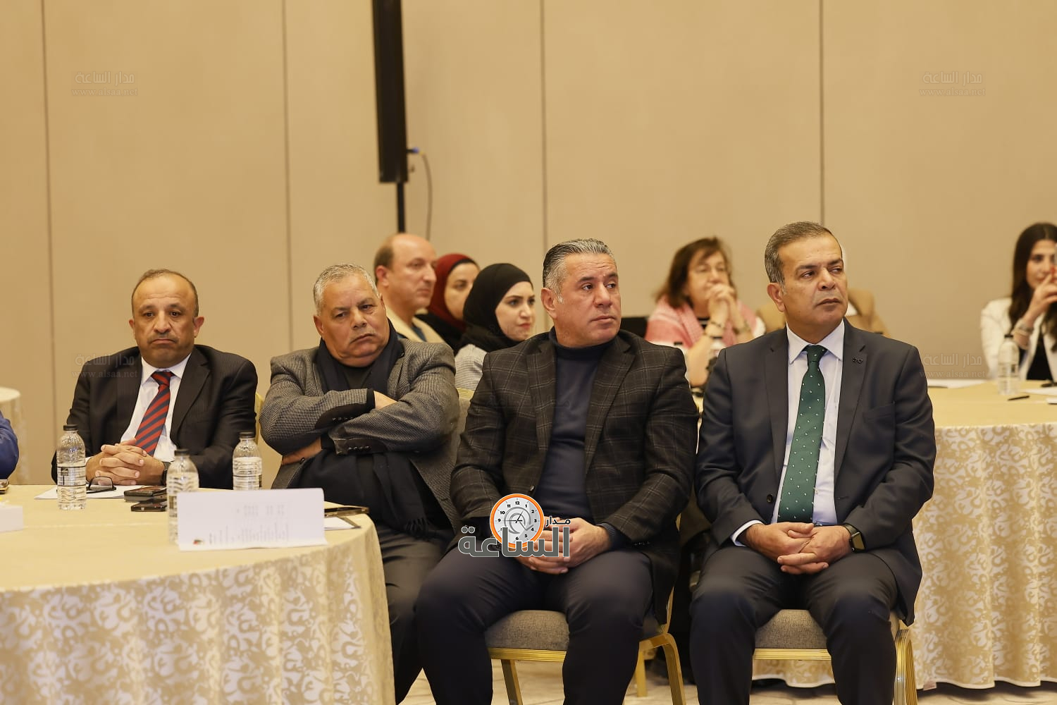 Madar Al-Saa Images 0.5479605665357978