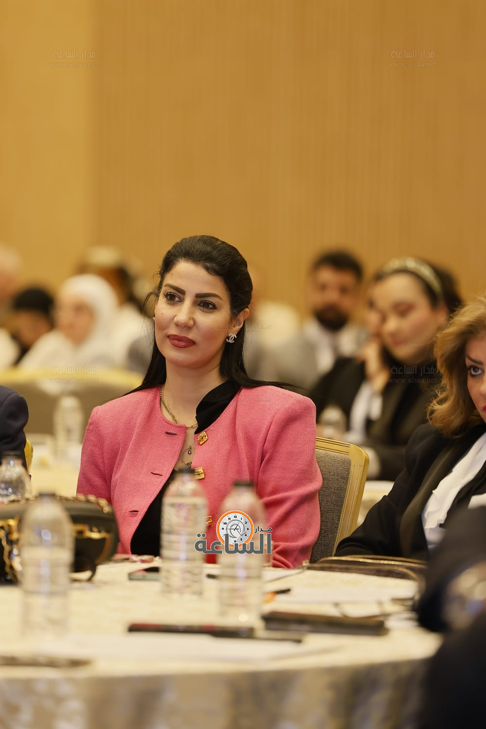 Madar Al-Saa Images 0.9099810353328395