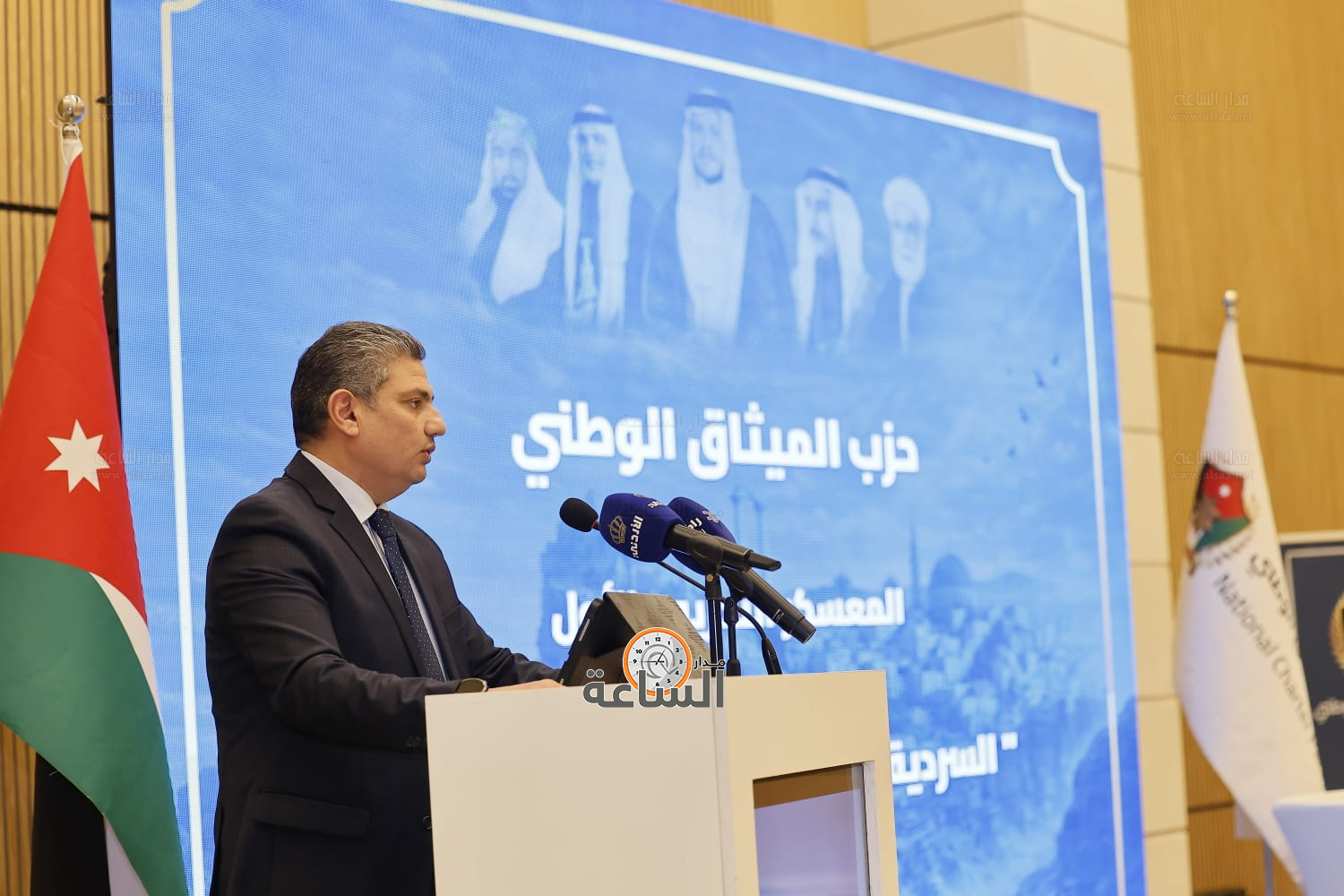 Madar Al-Saa Images 0.6757297738849062