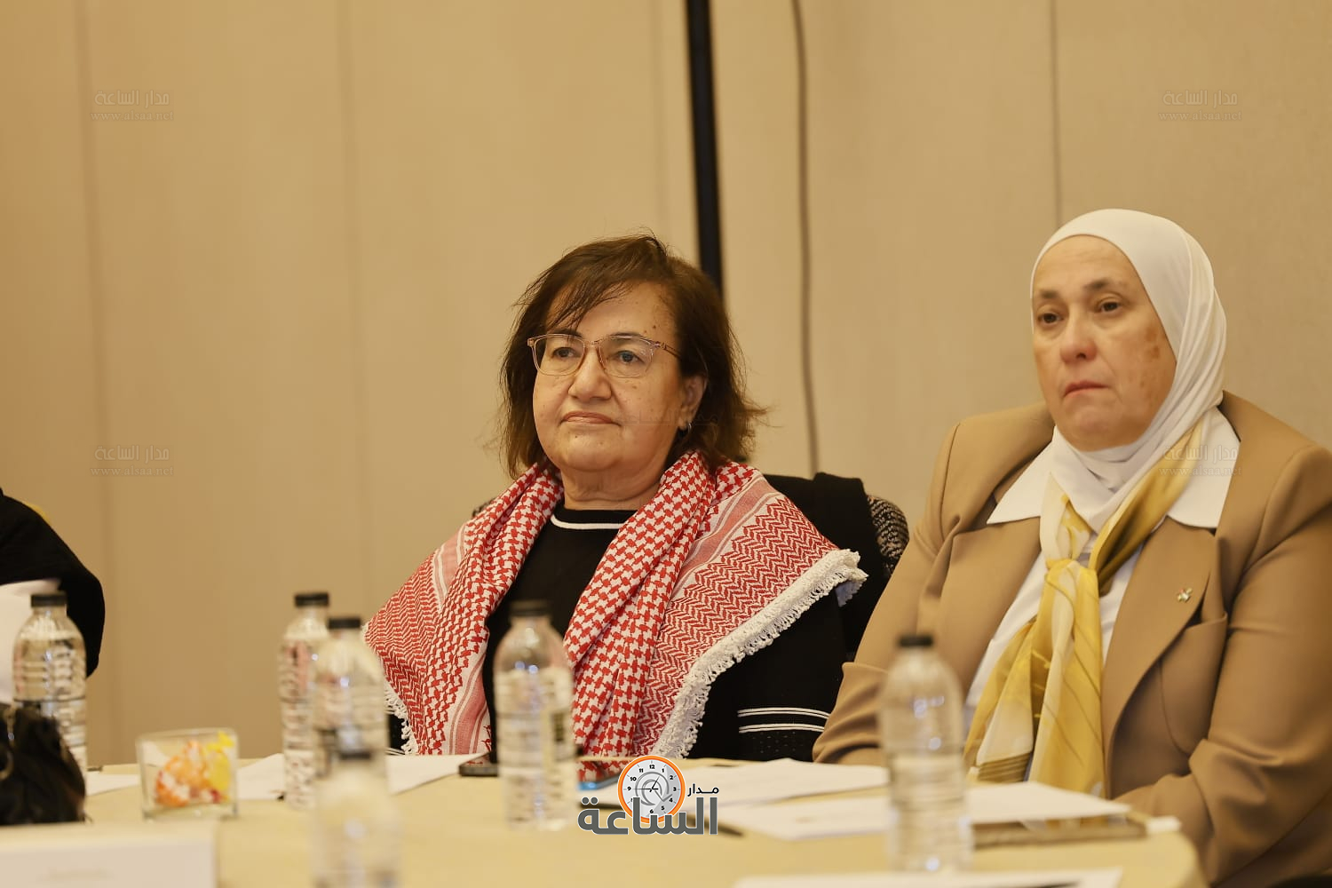 Madar Al-Saa Images 0.9673225158833225