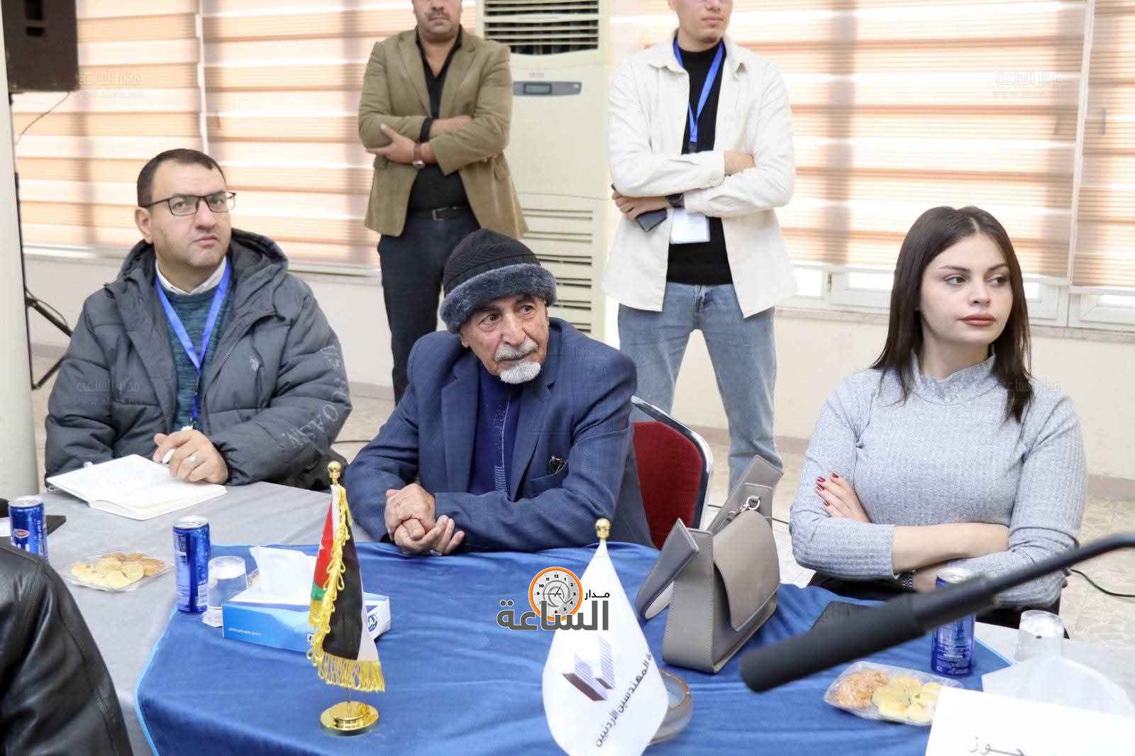 Madar Al-Saa Images 0.5115564413488581