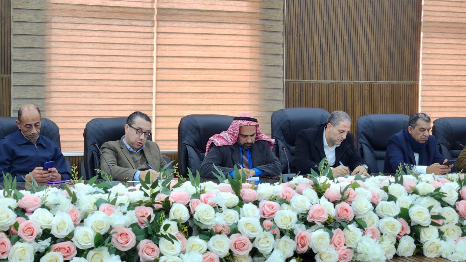 Madar Al-Saa Images 0.5689778076250738