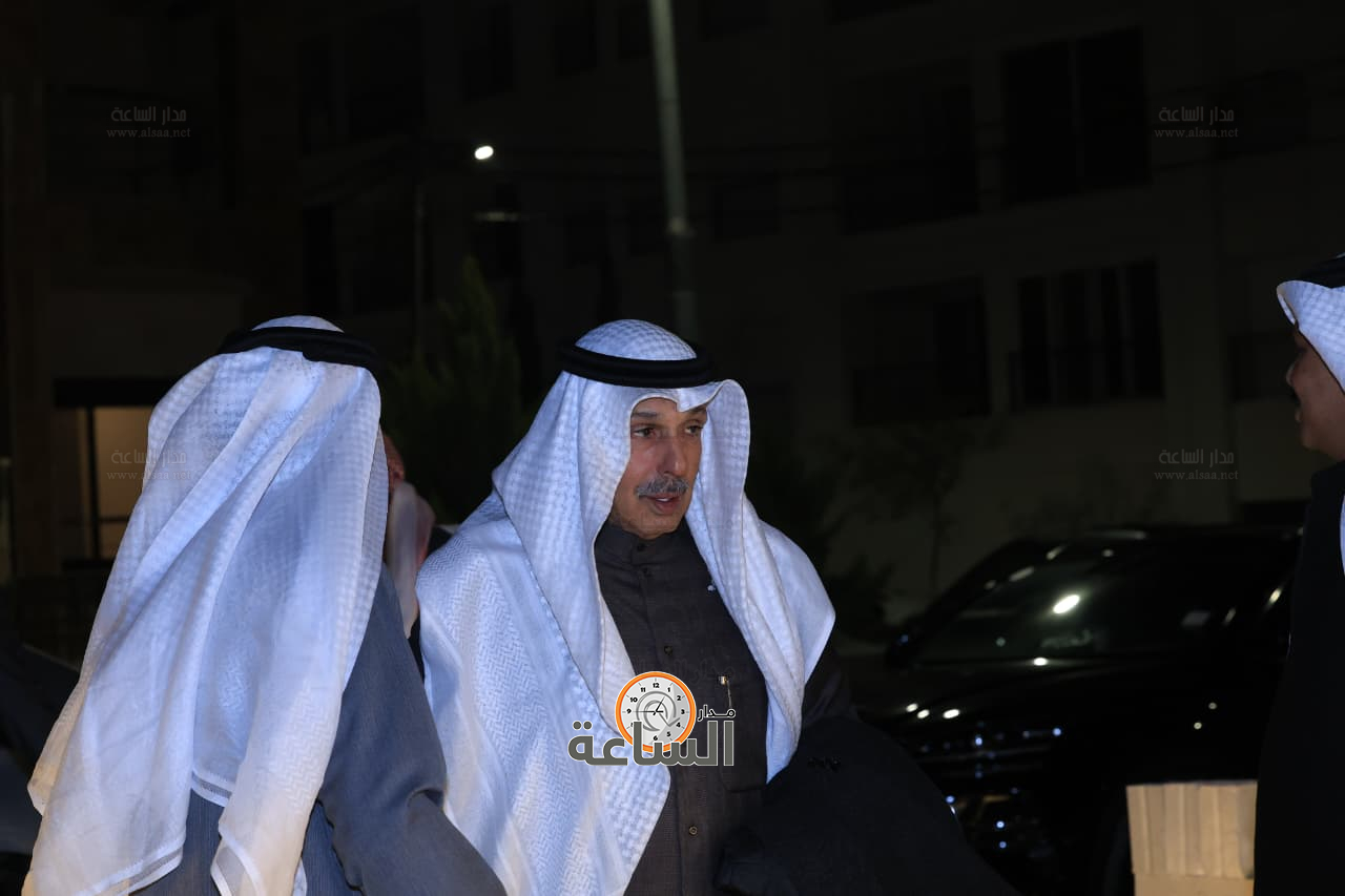 Madar Al-Saa Images 0.5556337315969597