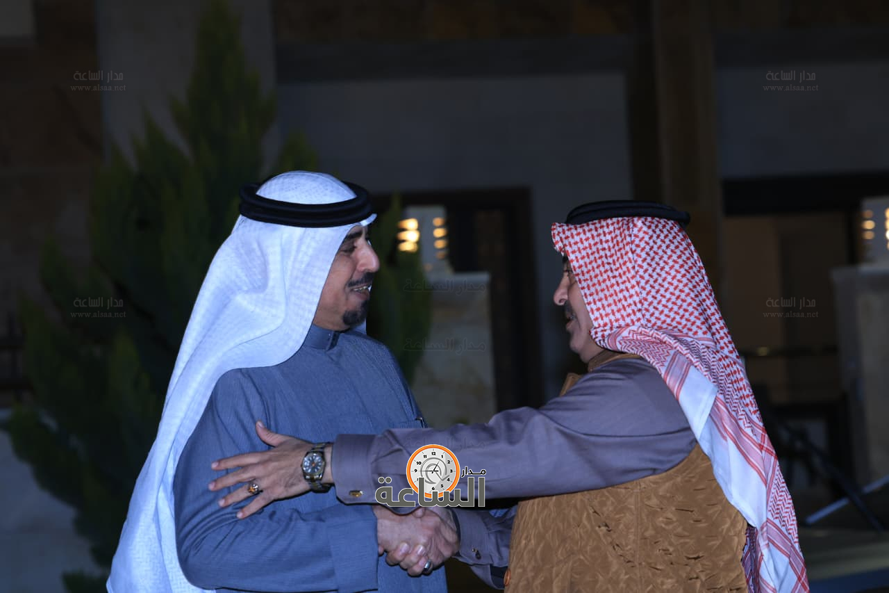 Madar Al-Saa Images 0.193139388634333