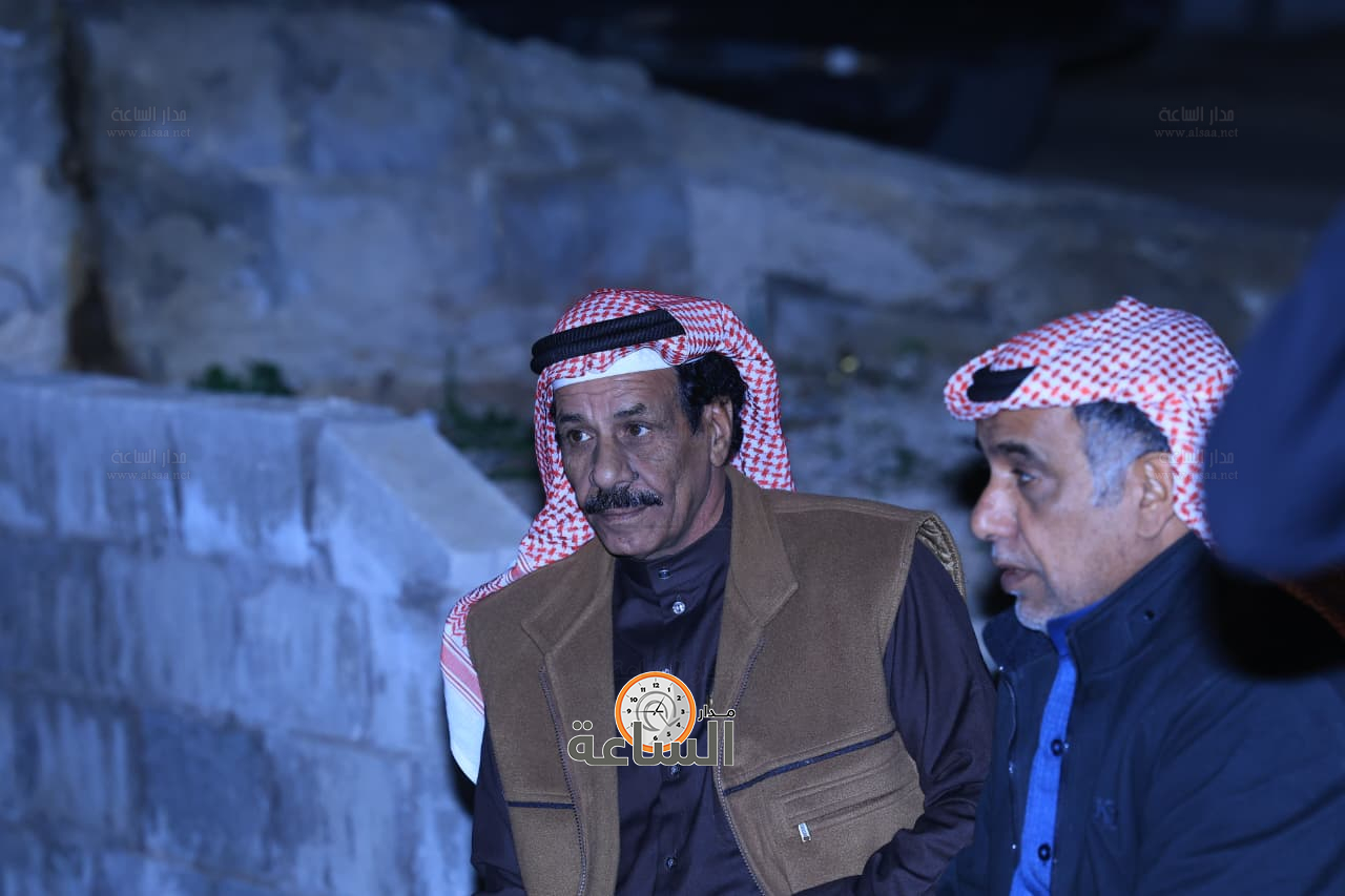 Madar Al-Saa Images 0.00017608525481649373