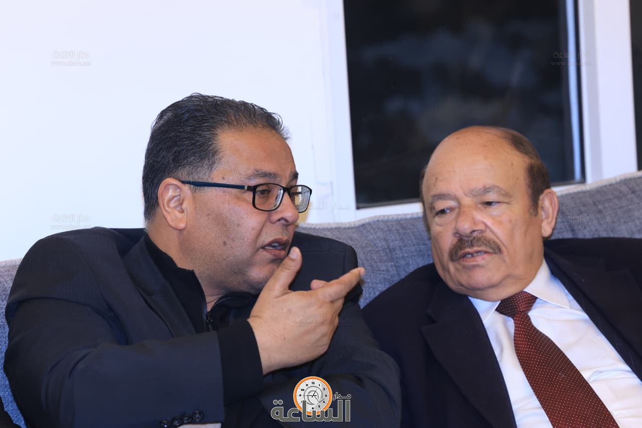 Madar Al-Saa Images 0.6596740423053202