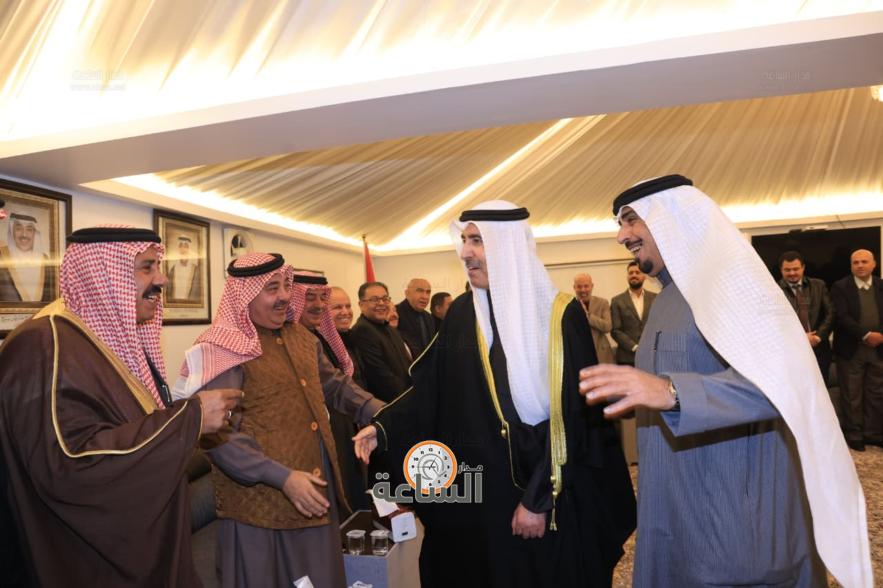 Madar Al-Saa Images 0.15643311918087188