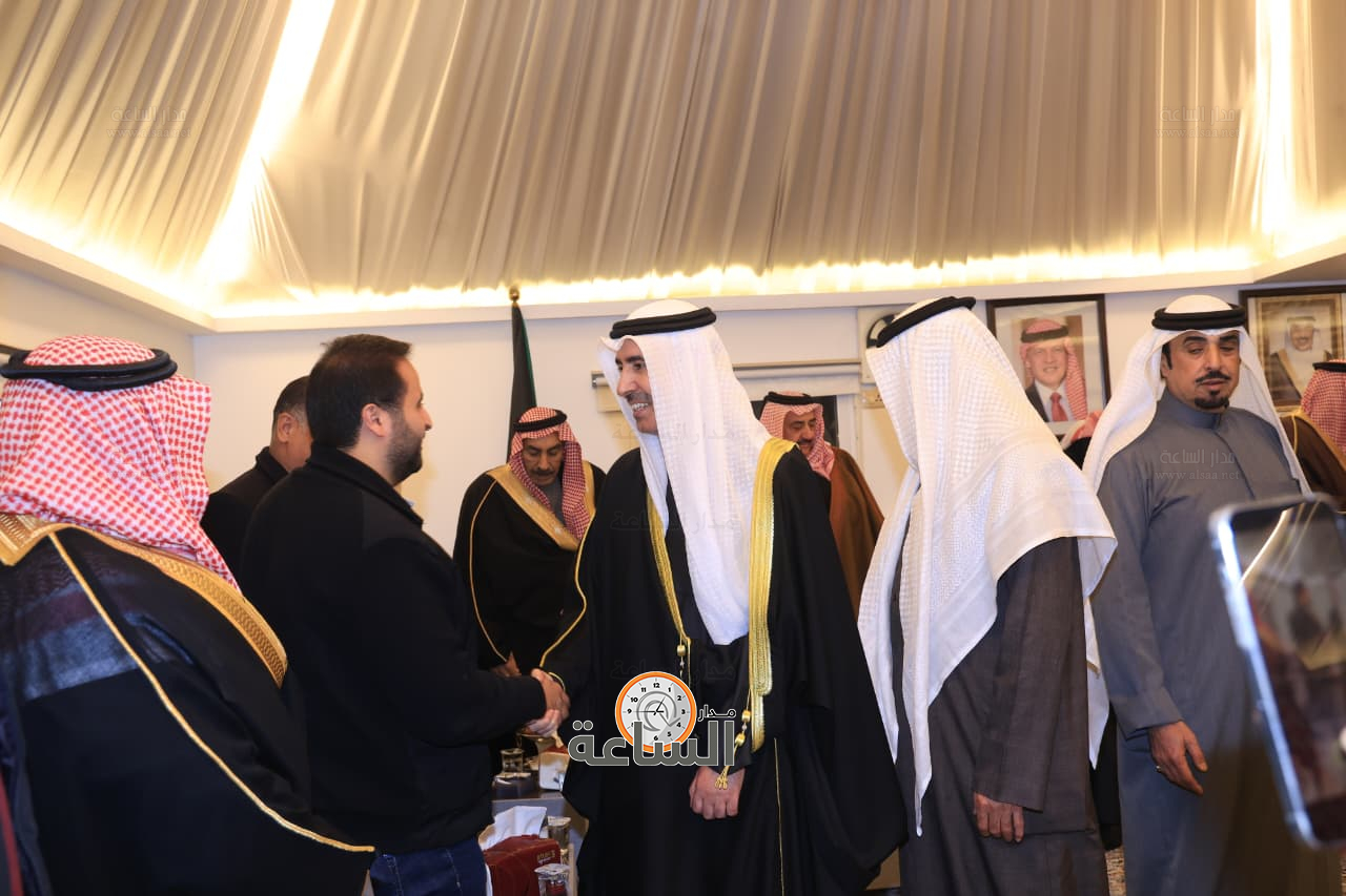 Madar Al-Saa Images 0.002843286447763993