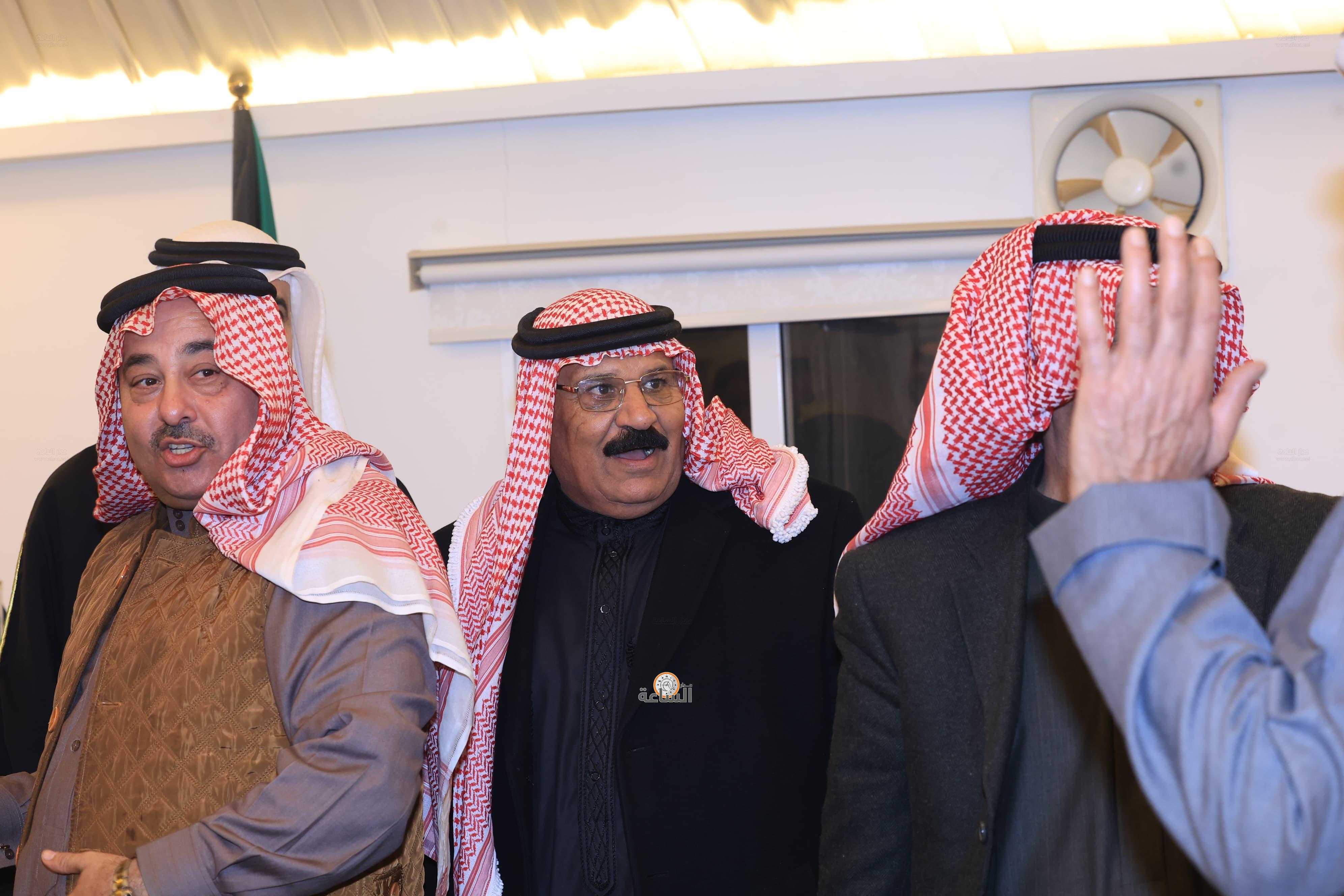 Madar Al-Saa Images 0.7458492415865244