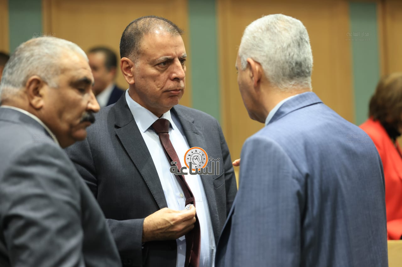 Madar Al-Saa Images 0.9932451773843676