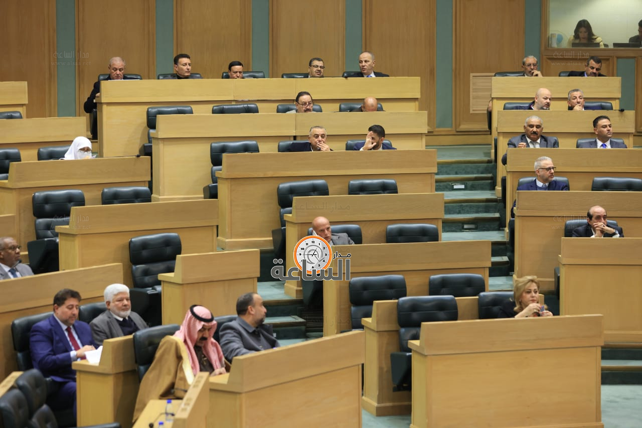 Madar Al-Saa Images 0.02099500707792612