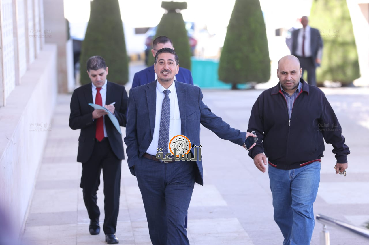 Madar Al-Saa Images 0.6693493187407805