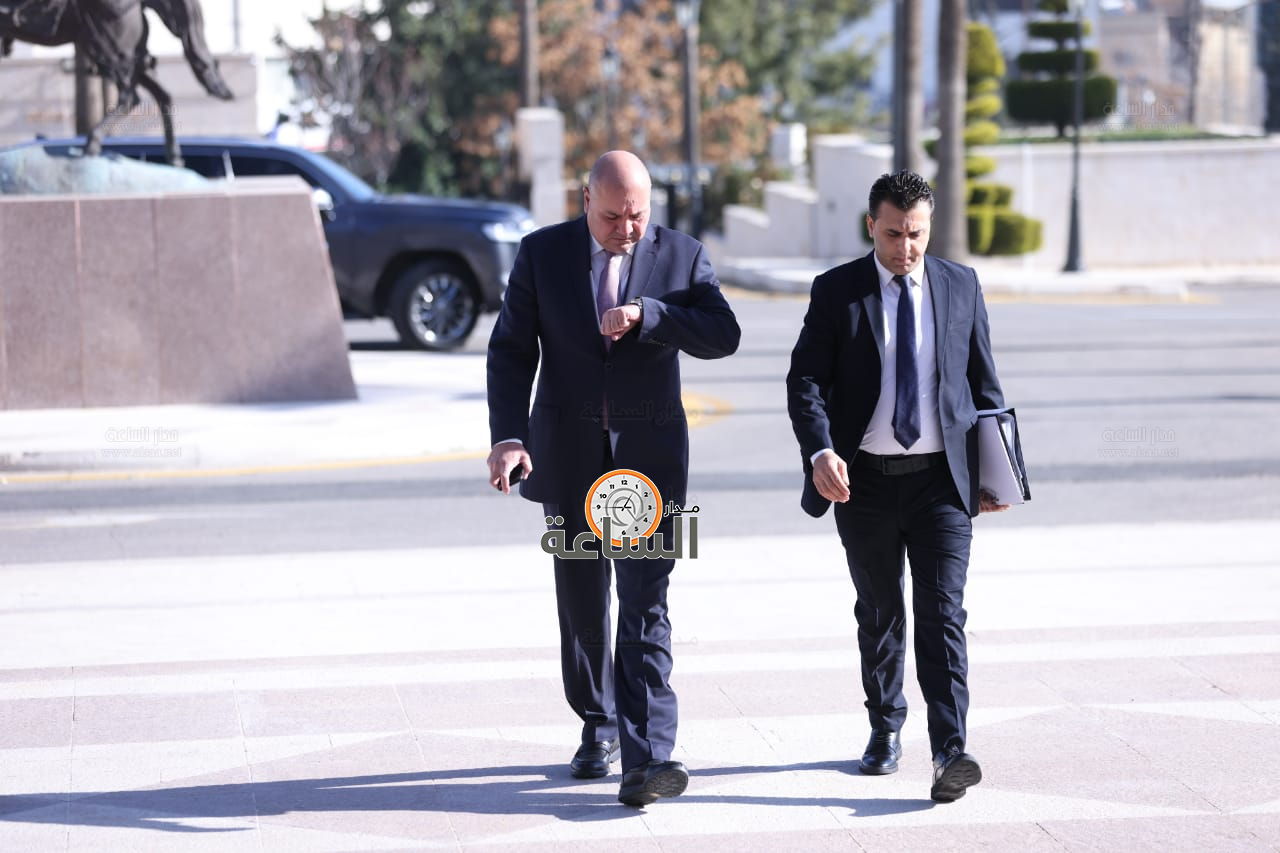 Madar Al-Saa Images 0.09132058106109242