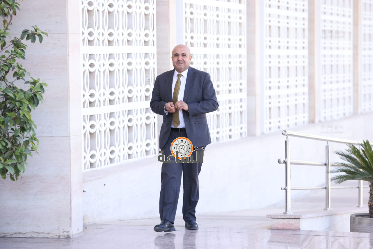 Madar Al-Saa Images 0.5358256656670287