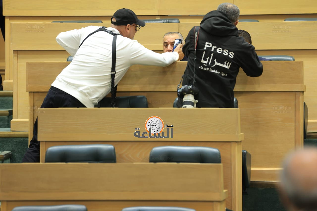 Madar Al-Saa Images 0.7107148874377489