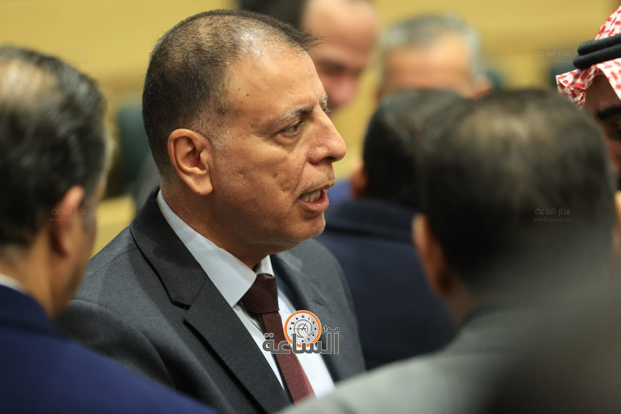 Madar Al-Saa Images 0.8565974243612302