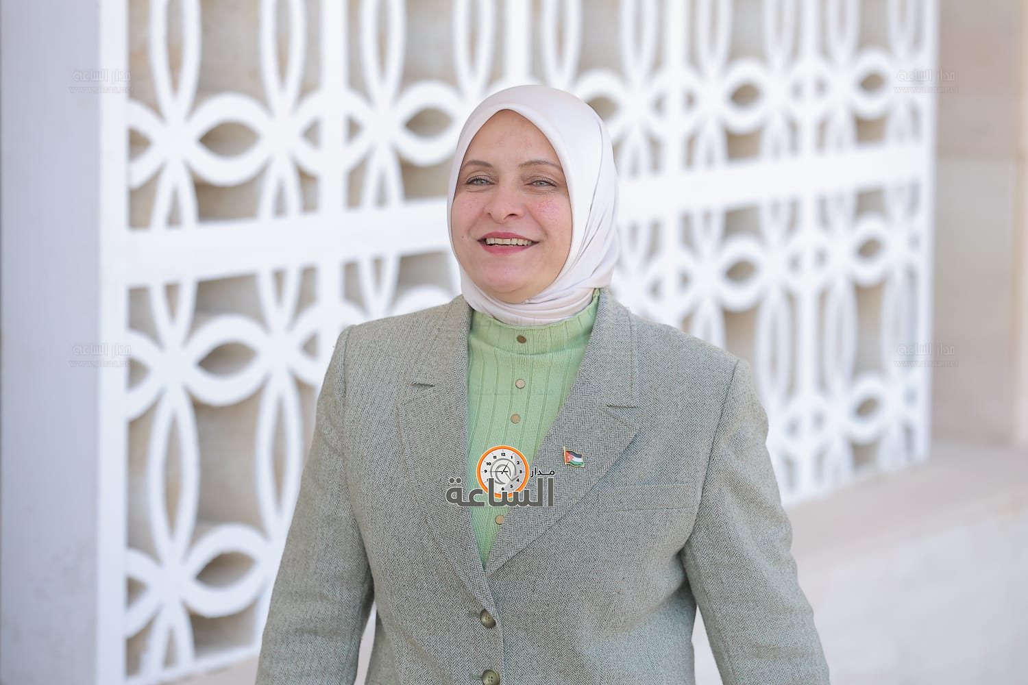 Madar Al-Saa Images 0.3048494464033169