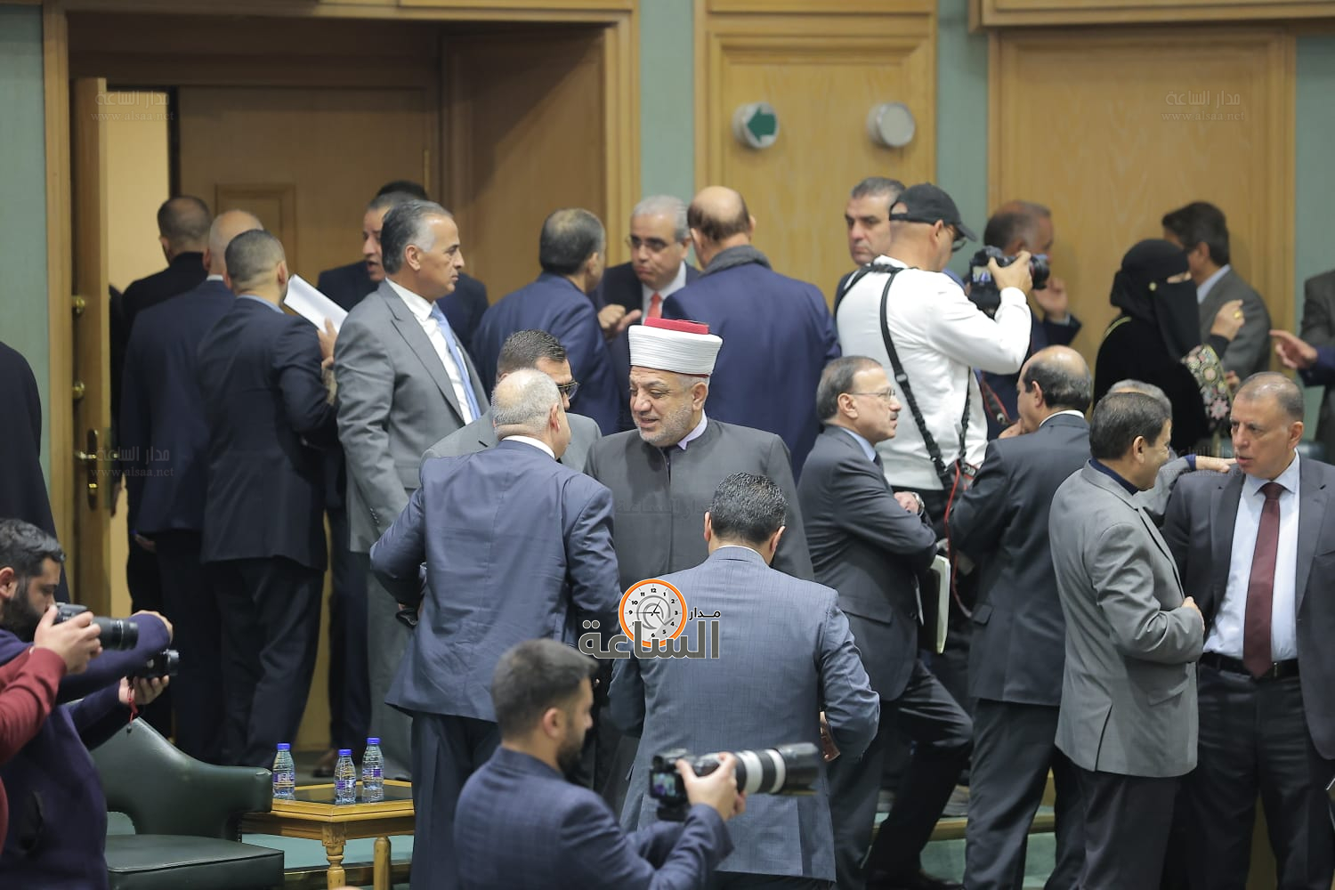 Madar Al-Saa Images 0.23474930749620082