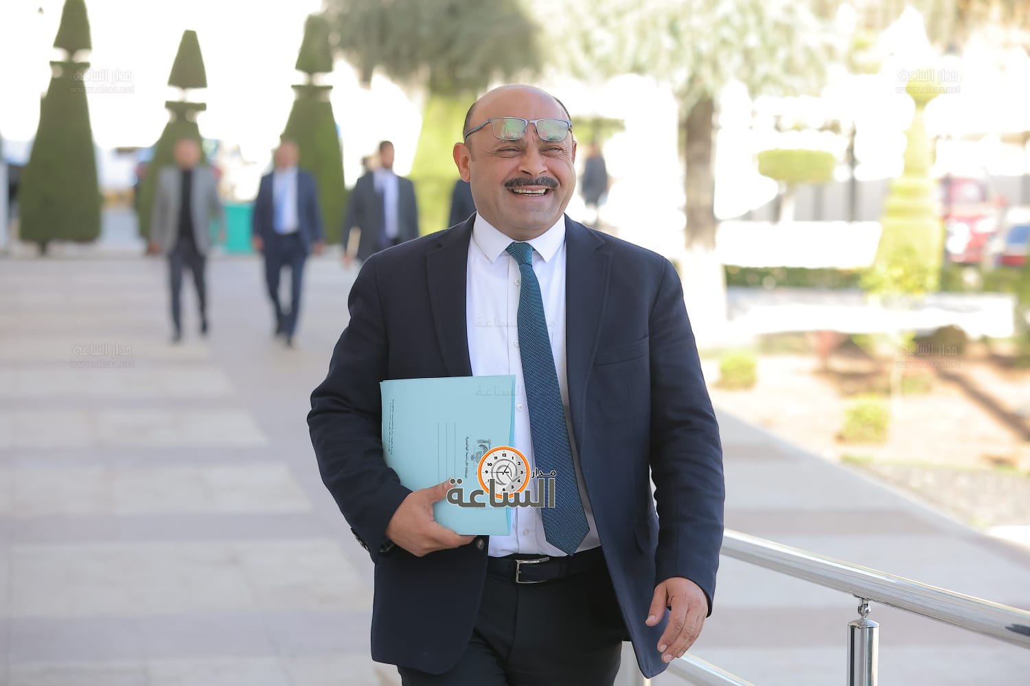 Madar Al-Saa Images 0.762978446780018