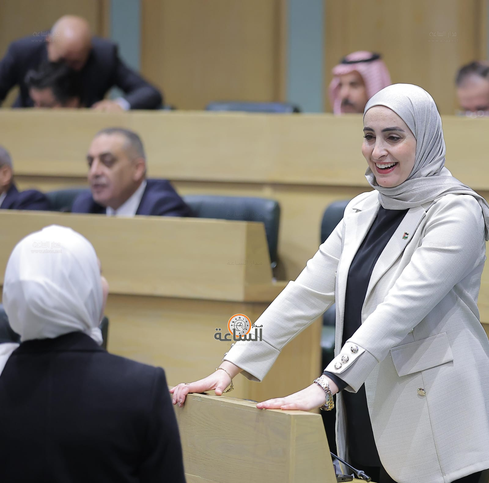 Madar Al-Saa Images 0.15756680753064112