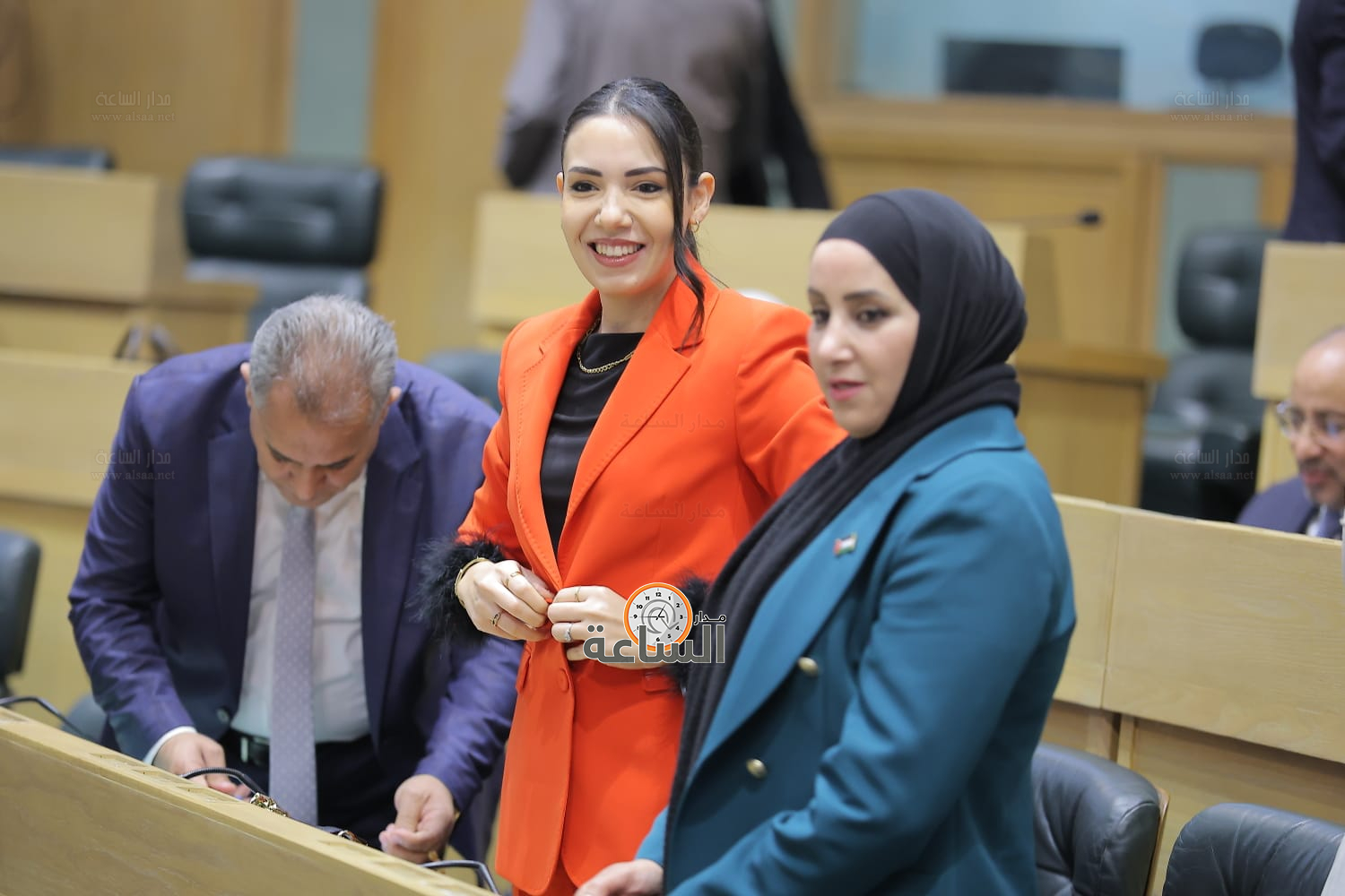 Madar Al-Saa Images 0.2183232336224331