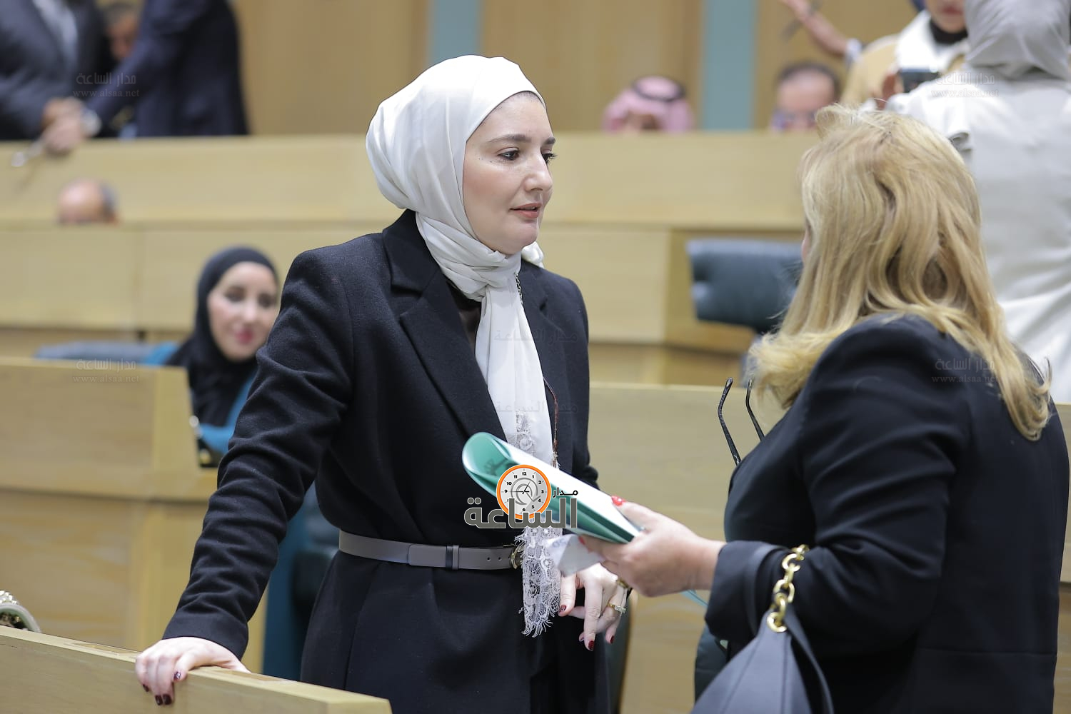 Madar Al-Saa Images 0.3942521315162487