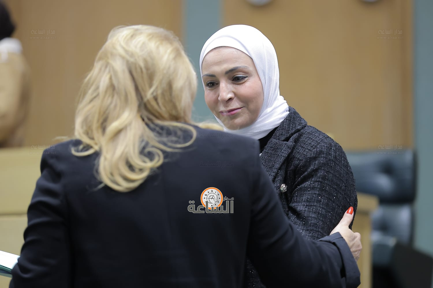 Madar Al-Saa Images 0.9025478459434734