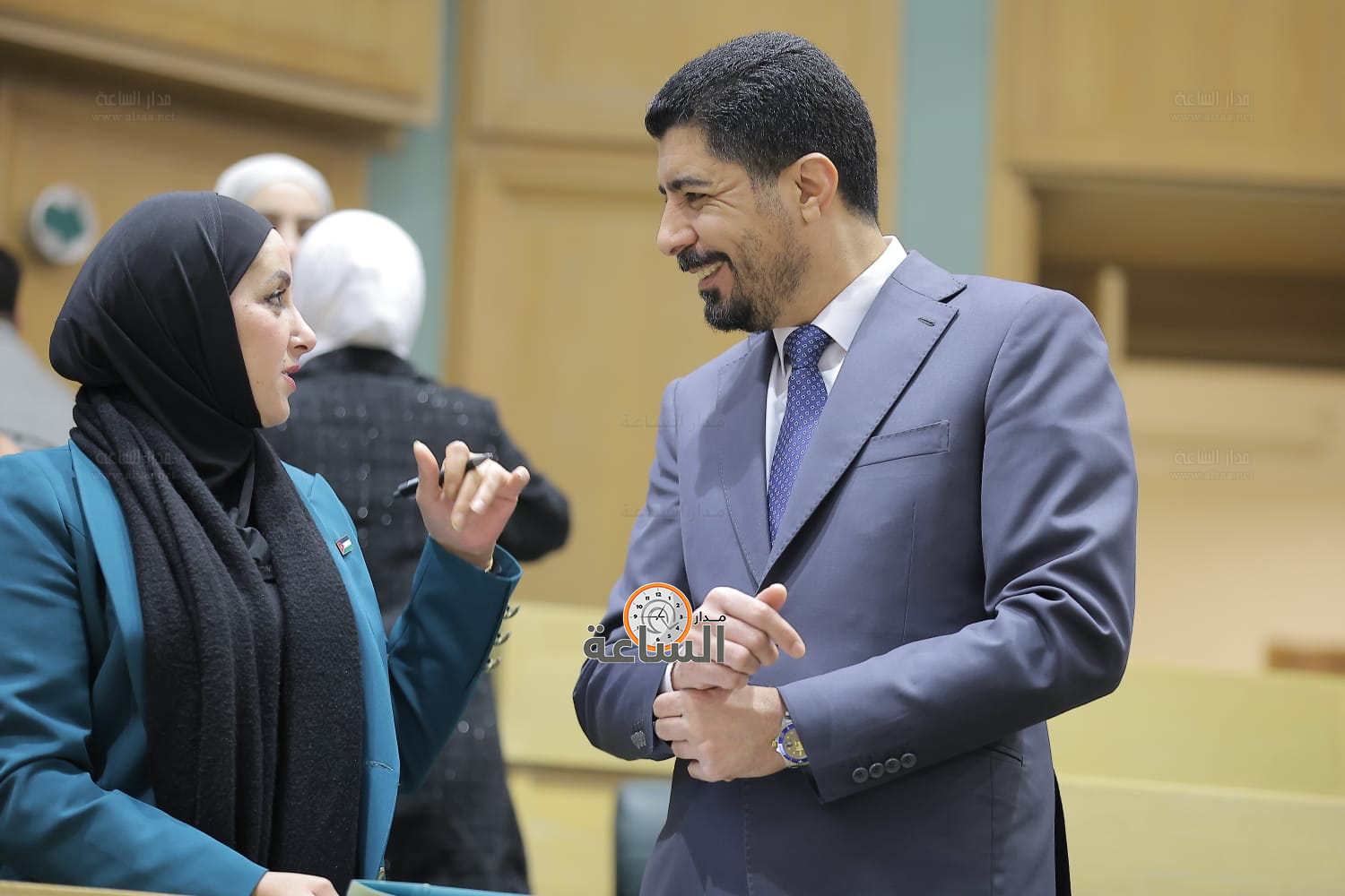 Madar Al-Saa Images 0.05879035815588041